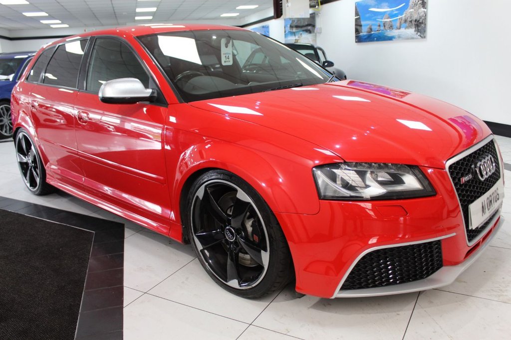 View our AUDI RS3