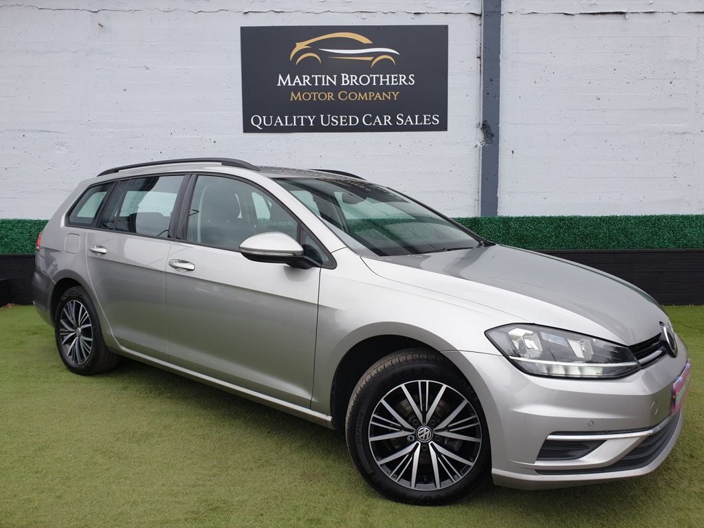 View our VOLKSWAGEN GOLF