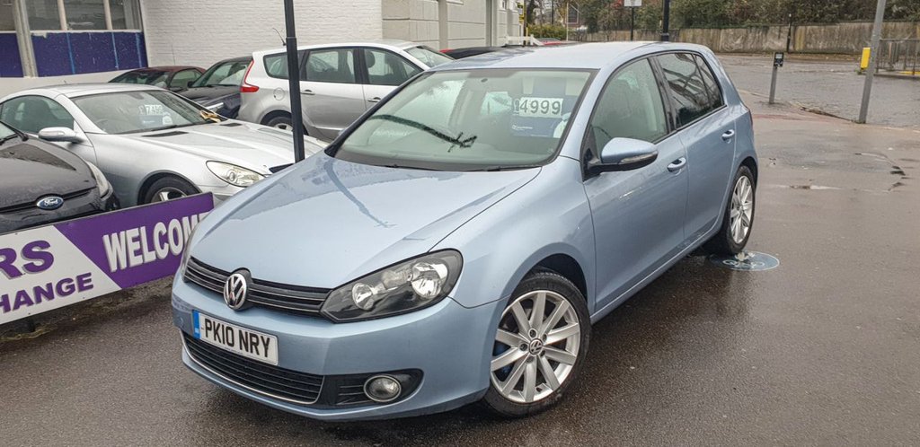 View our VOLKSWAGEN GOLF