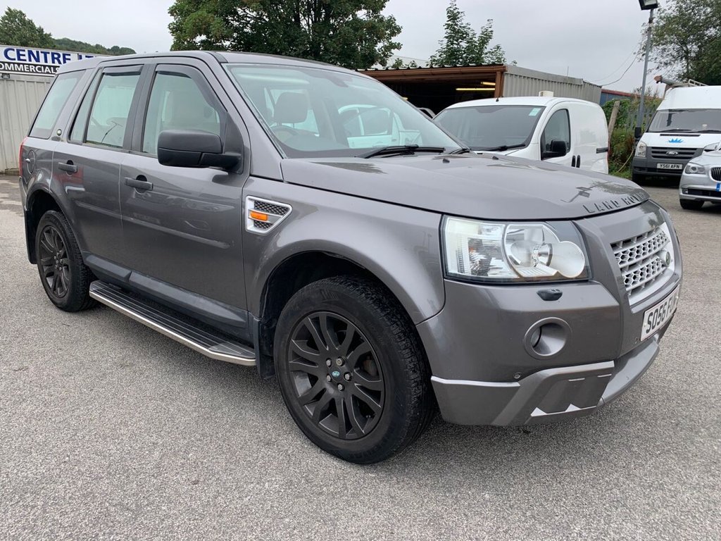 View our LAND ROVER FREELANDER