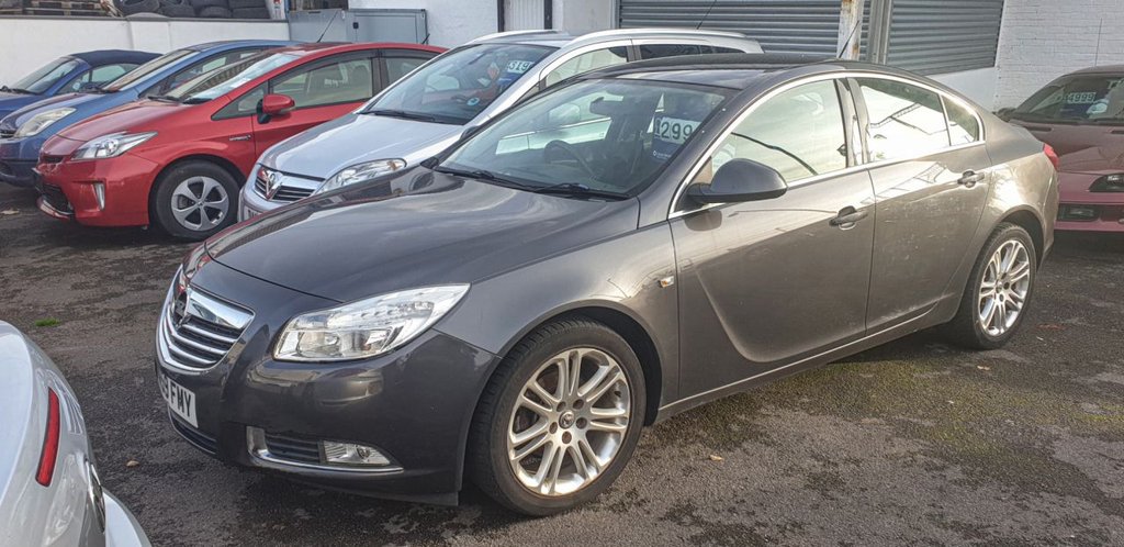 View our VAUXHALL INSIGNIA