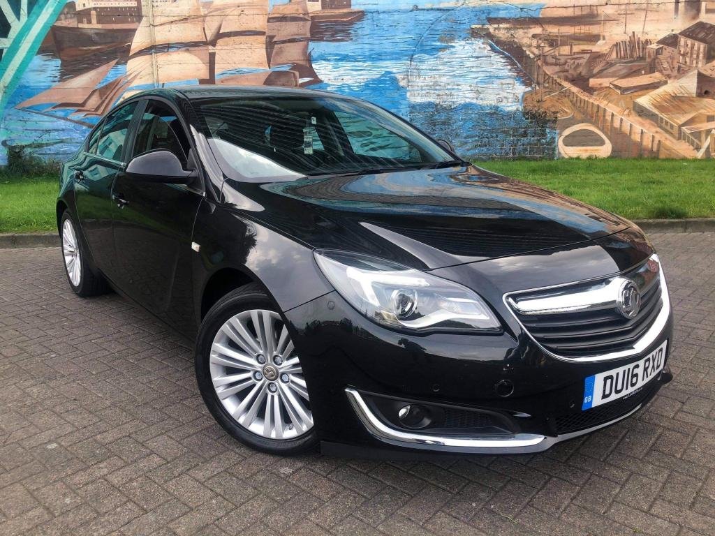 View our VAUXHALL INSIGNIA