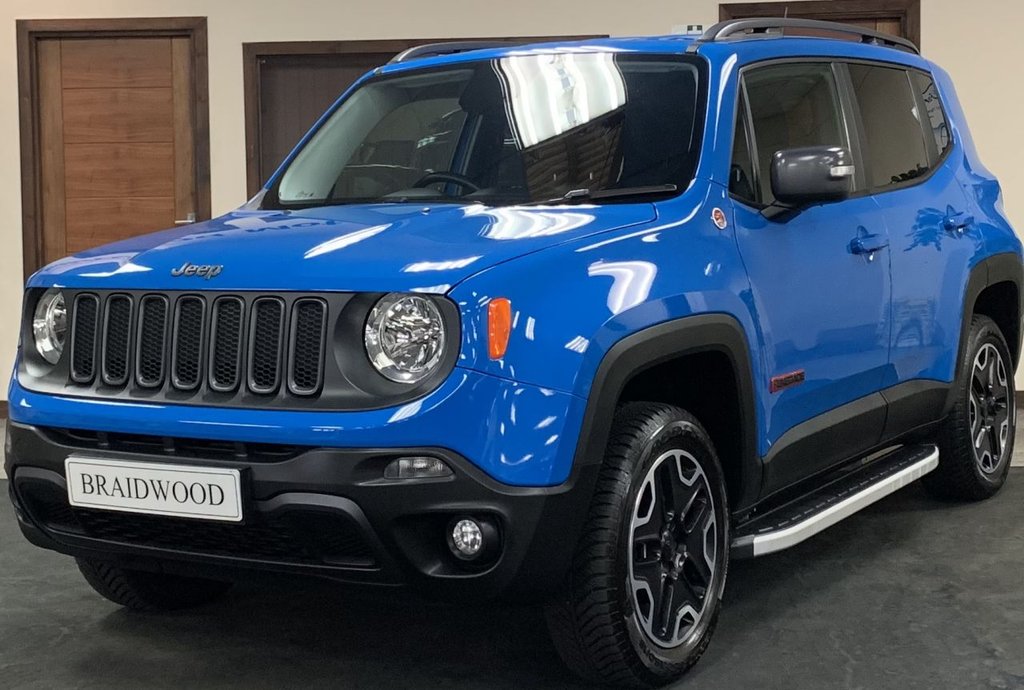 View our JEEP RENEGADE