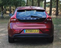 USED 2016 66 VOLVO V40 2.0 D2 SE 5d 118 BHP www.suffolkcarcentre.co.uk - Located at Reydon
