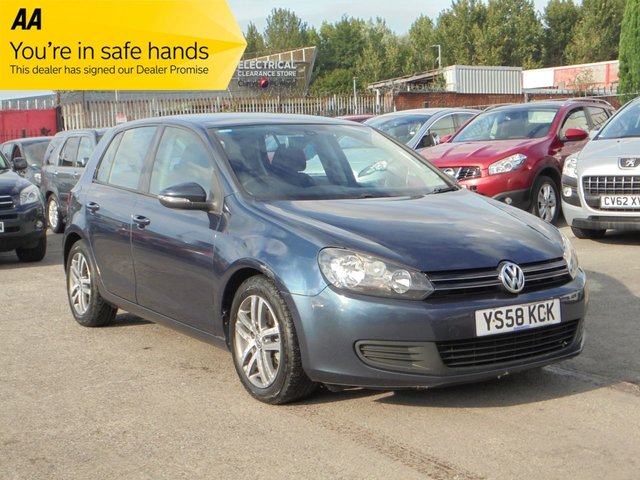 View our VOLKSWAGEN GOLF