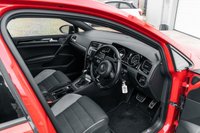 USED 2015 65 VOLKSWAGEN GOLF 2.0 R DSG 5d 298 BHP BLUETOOTH+AUTO LIGHTS+AUX+CD PLAYER