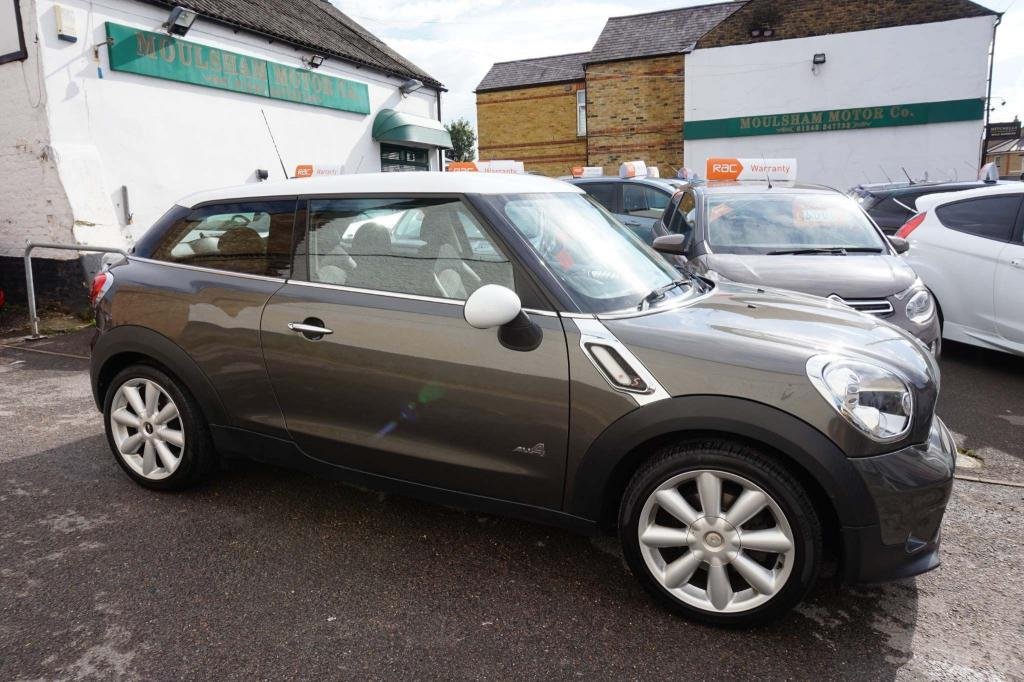 View our MINI COOPER