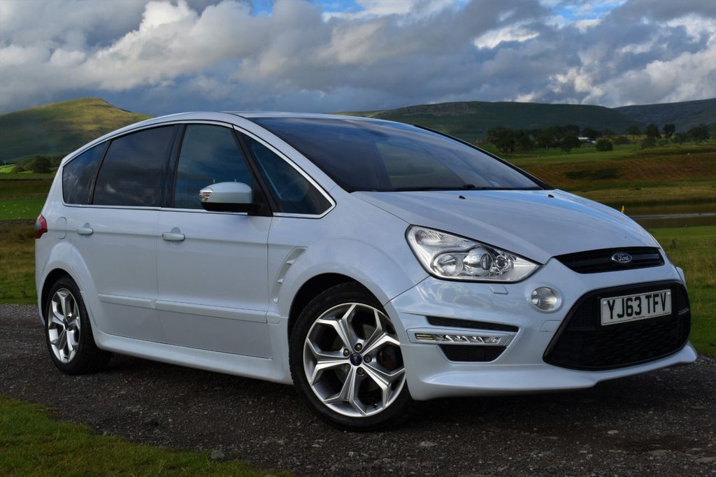View our FORD S-MAX