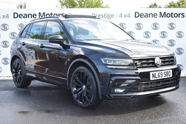 2019 69 Volkswagen Tiguan 1.5 R-LINE TECH TSI EVO DSG BLACK PACK