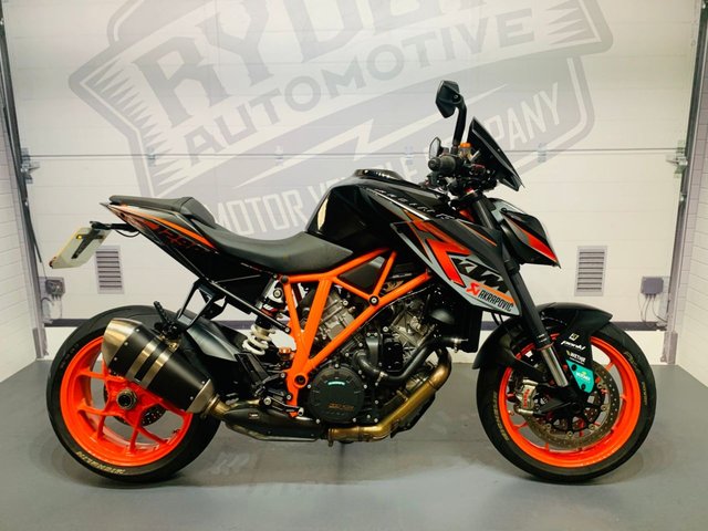 2014 14 KTM Superduke  R 1290