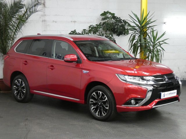 2016 16 Mitsubishi Outlander 2.0 PHEV GX 3H 5d 161 BHP