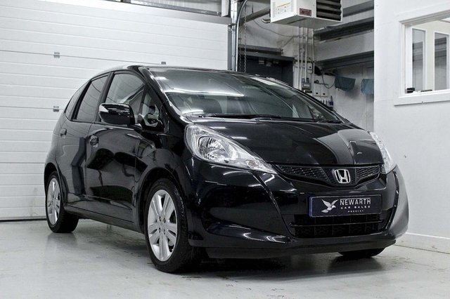 2014 64 Honda Jazz 1.3 I-VTEC ES PLUS 5d 99 BHP
