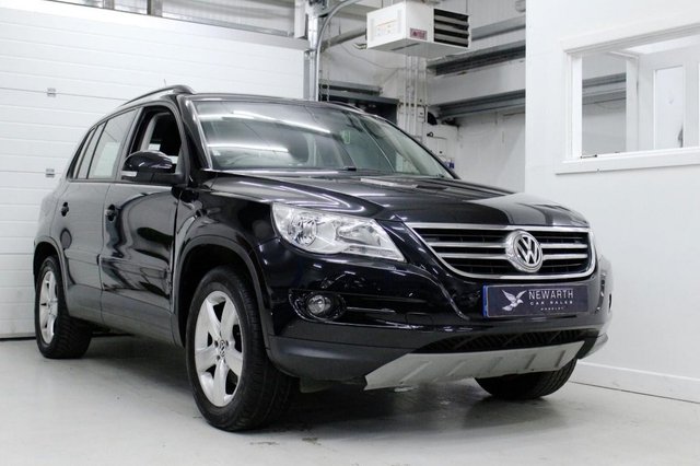 2009 59 Volkswagen Tiguan 2.0 ESCAPE TDI 5d 138 BHP