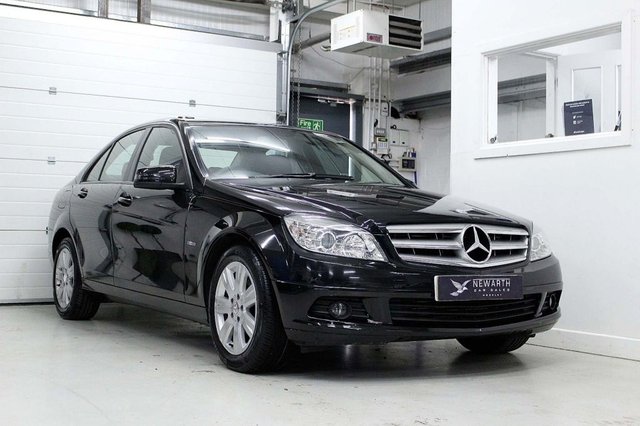 2026 10 Mercedes-Benz  1.8 C180 BLUEEFFICIENCY SE (EXECUTIVE) 4DR
