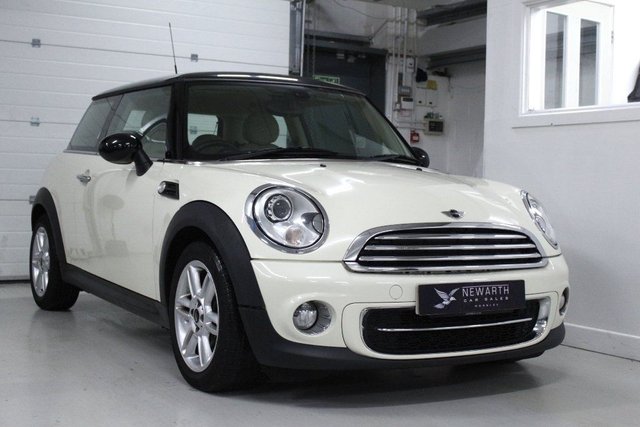 2011 11 MINI Hatch Cooper 1.6 COOPER D 3d 112 BHP