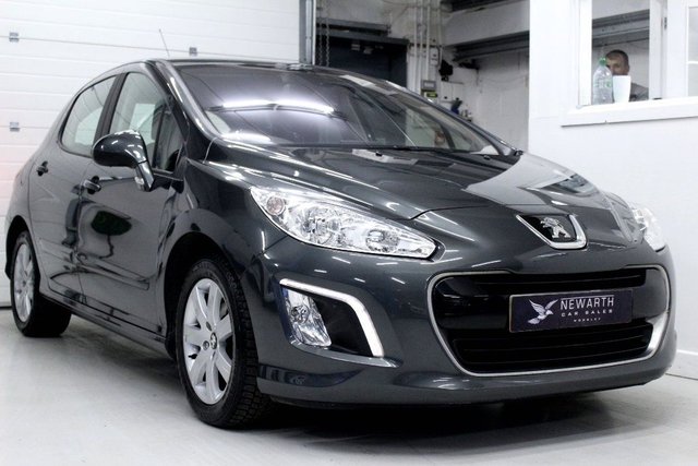 2013 63 Peugeot 308 1.6 HDI ACTIVE NAVIGATION VERSION 5d 92 BHP