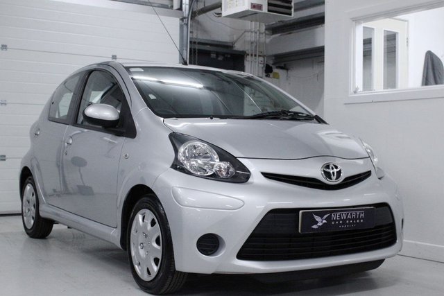 2012 12 Toyota Aygo 1.0 VVT-I ICE MM 5d 68 BHP