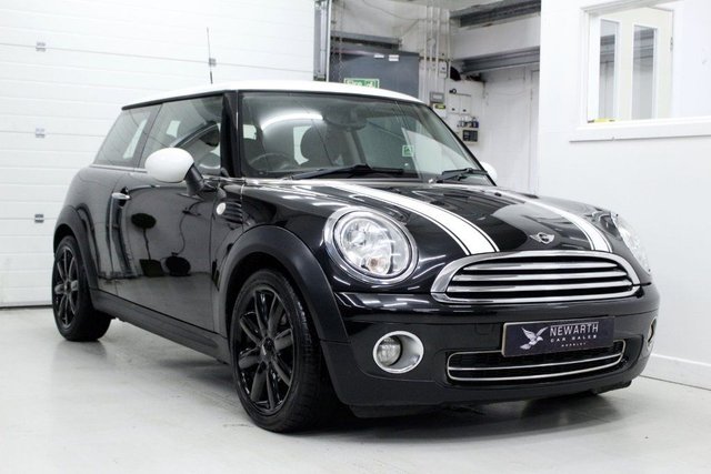 2010 10 MINI Hatch Cooper 1.6 COOPER 3d 122 BHP