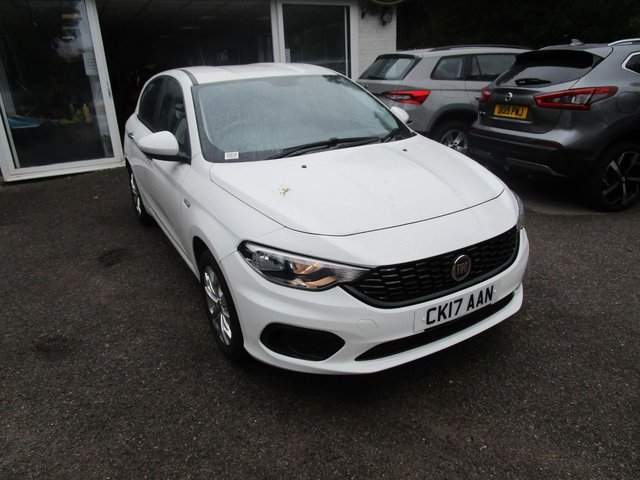 2017 17 Fiat Tipo 1.4 EASY 5d 94 BHP