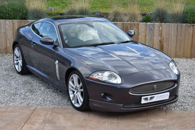 2009 09 Jaguar Xk 4.2 COUPE 2d 294 BHP