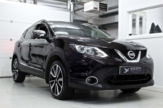 2015 64 Nissan Qashqai 1.2 TEKNA DIG-T 5d 113 BHP
