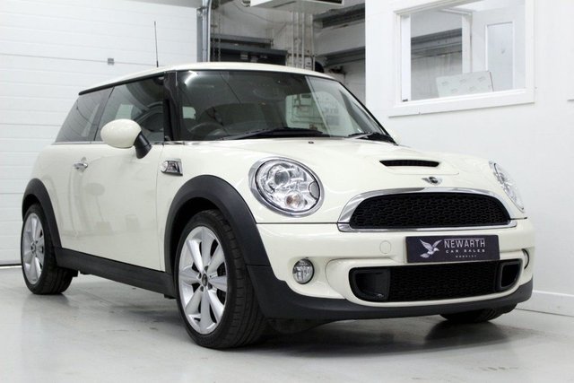2011 61 MINI Hatch Cooper 1.6 COOPER S 3d 184 BHP
