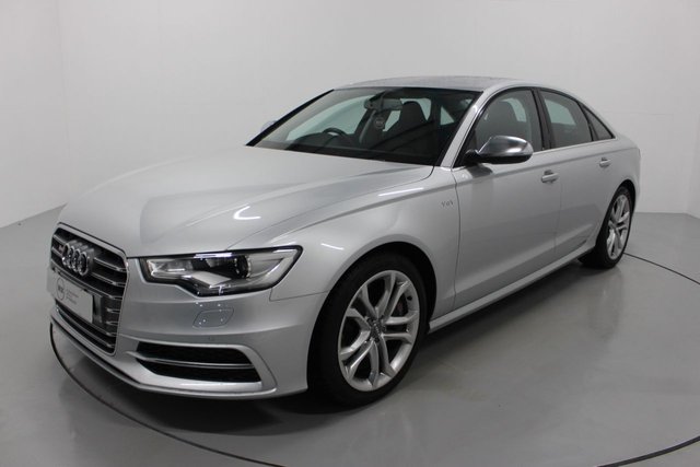 2015 64 Audi S6 4.0 TFSI QUATTRO 4d AUTO-LOW MILEAGE EXAMPLE-HEATED STEERING WHEEL-HEATED BLACK LEATHER WITH DIAMOND STITCHING, 19