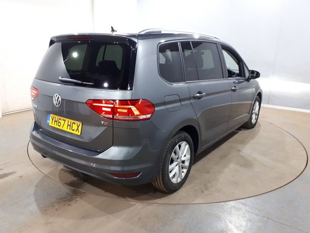 View our VOLKSWAGEN TOURAN