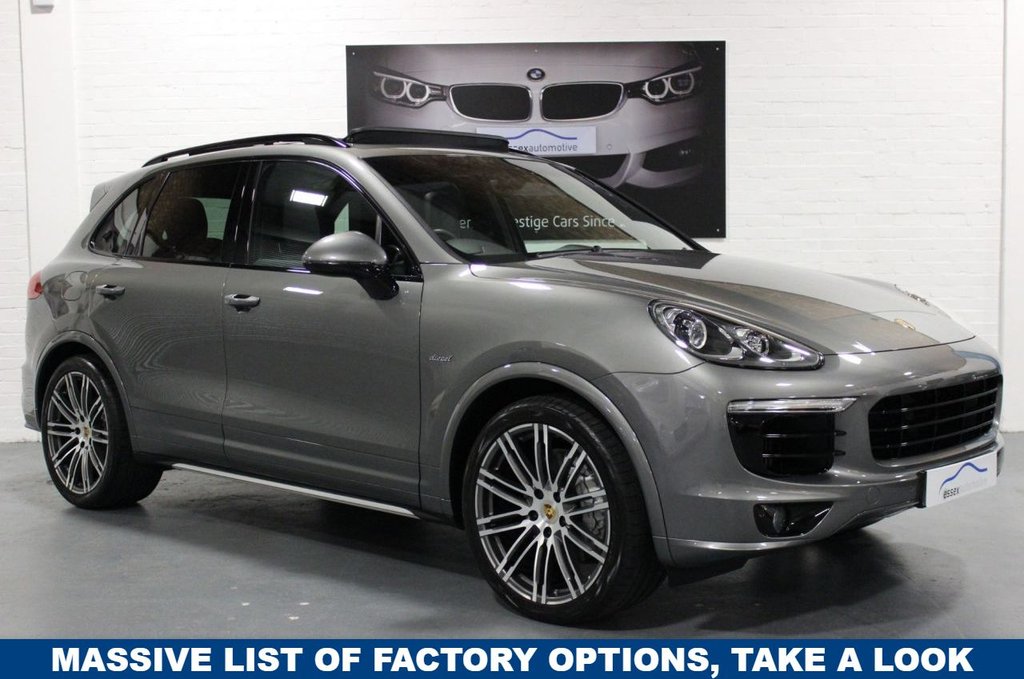 View our PORSCHE CAYENNE