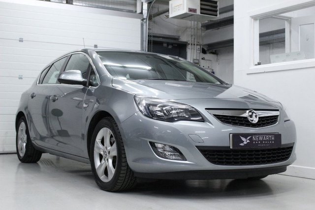 2012 12 Vauxhall Astra 2.0 SRI CDTI S/S 5d 163 BHP