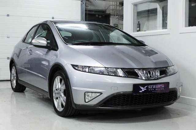 2010 60 Honda Civic 2.2 I-CDTI ES 5d 138 BHP