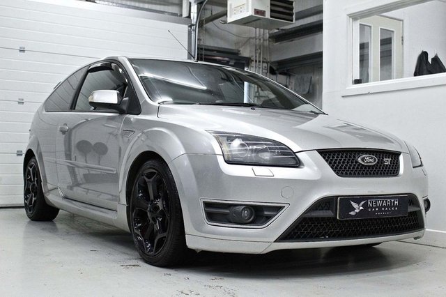 2007 07 Ford Focus 2.5 ST-3 3d 225 BHP