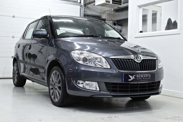 2011 11 Skoda Fabia 1.2 ELEGANCE TSI 5d 84 BHP