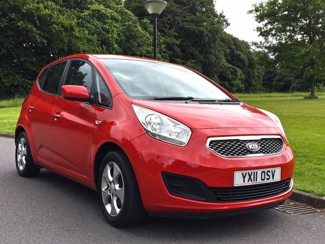 2011 11 Kia Venga 1.6 2 5d 124 BHP