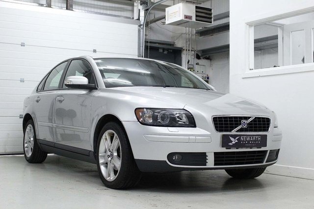 2006 56 Volvo S40 2.0 SE 4d 145 BHP