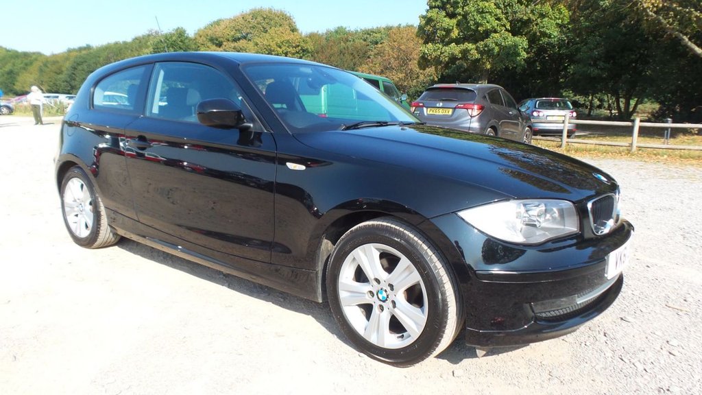 View our BMW 1 SERIES