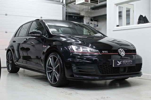 2014 14 Volkswagen Golf 2.0 GTI DSG 5d 218 BHP