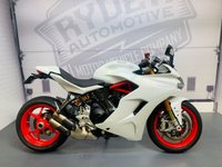 USED 2017 67 DUCATI SUPERSPORT S 937cc WITH AKRAPOVIC EXHAUST