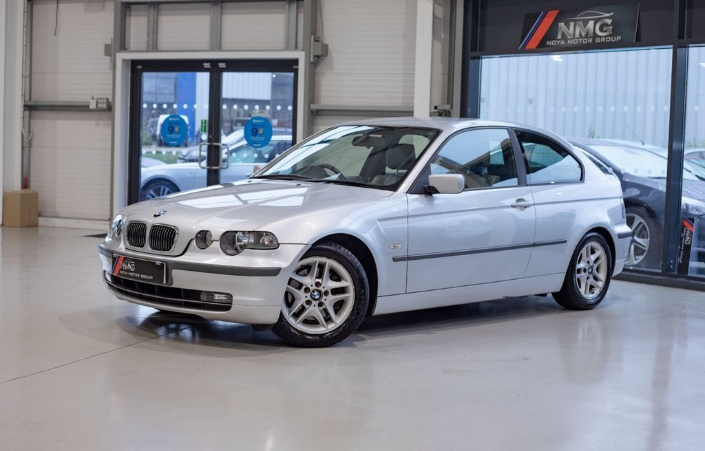 View our BMW 3 SERIES