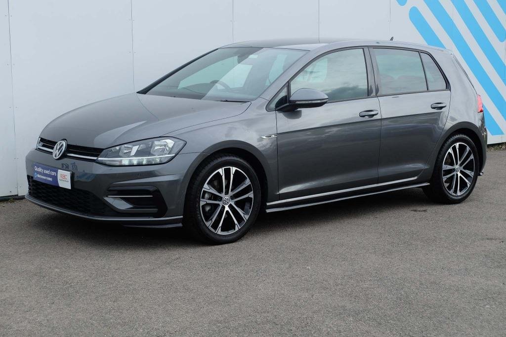 View our VOLKSWAGEN GOLF