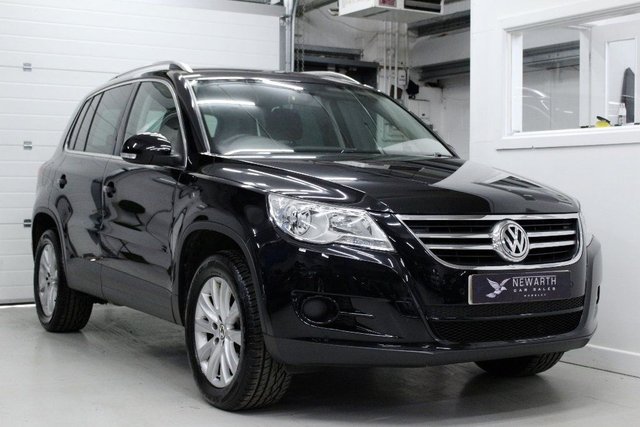 2011 11 Volkswagen Tiguan 2.0 MATCH TDI 4MOTION DSG 5d 138 BHP