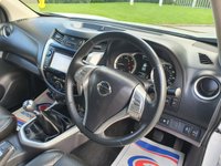 USED 2016 16 NISSAN NP300 NAVARA 2.3 DCI TEKNA 4X4 SHR DCB 190 BHP SAT NAV + LEATHER + 2 KEYS