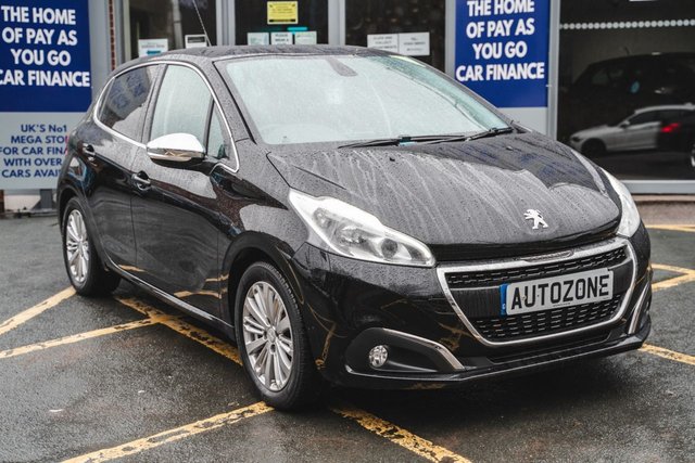 View our PEUGEOT 208