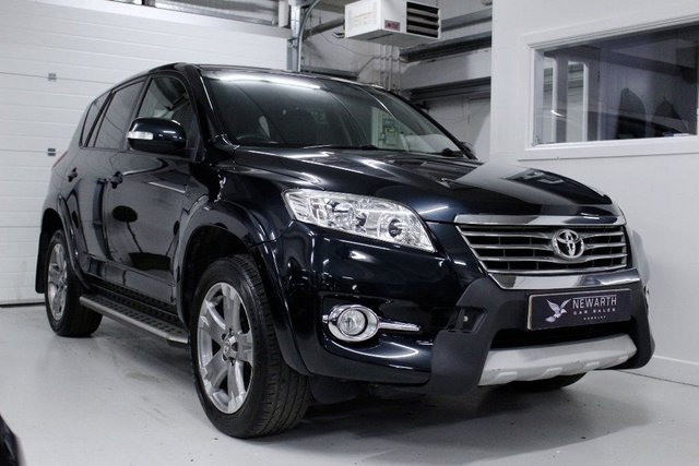 2010 10 Toyota Rav4 2.2 SR D-CAT  5d 150 BHP