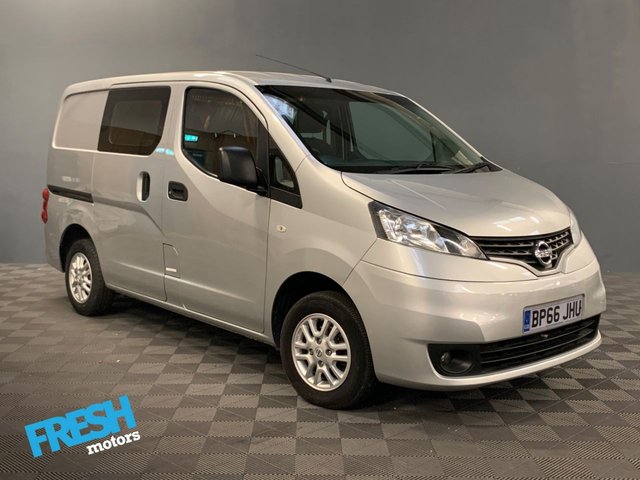 used nissan vans uk