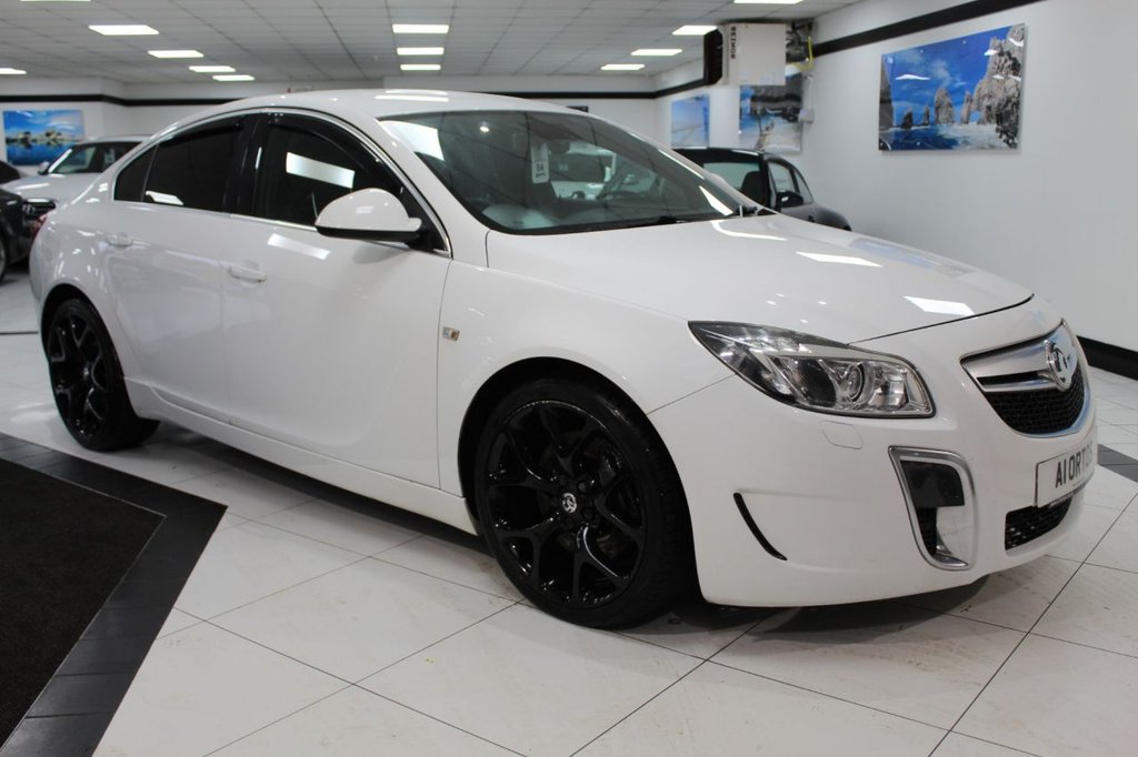 View our VAUXHALL INSIGNIA