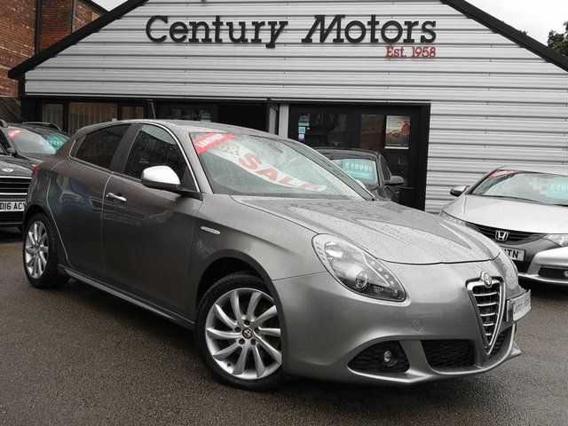 2010 60 Alfa Romeo Giulietta 2.0 JTDM-2 VELOCE 5dr 170 - LEATHER