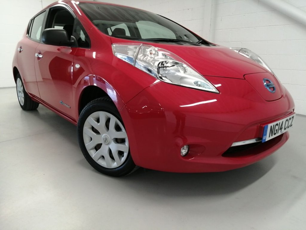 View our NISSAN LEAF