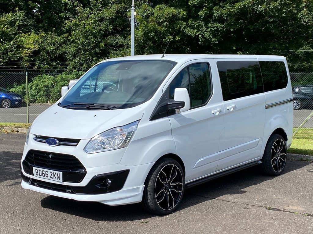View our FORD TOURNEO CUSTOM