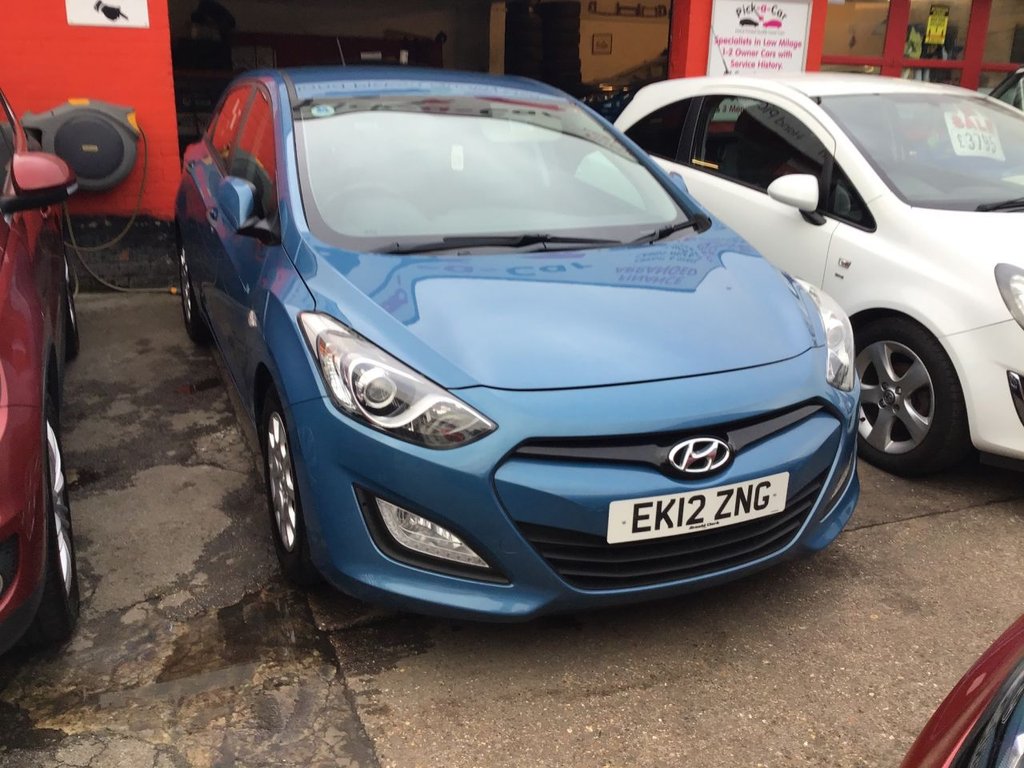 12 Hyundai I30 Classic 4 375